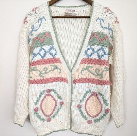 VINTAGE Huntington Ridge Heavily Embroidered Hand Knit Cardigan Sweater Size M - Picture 2 of 9